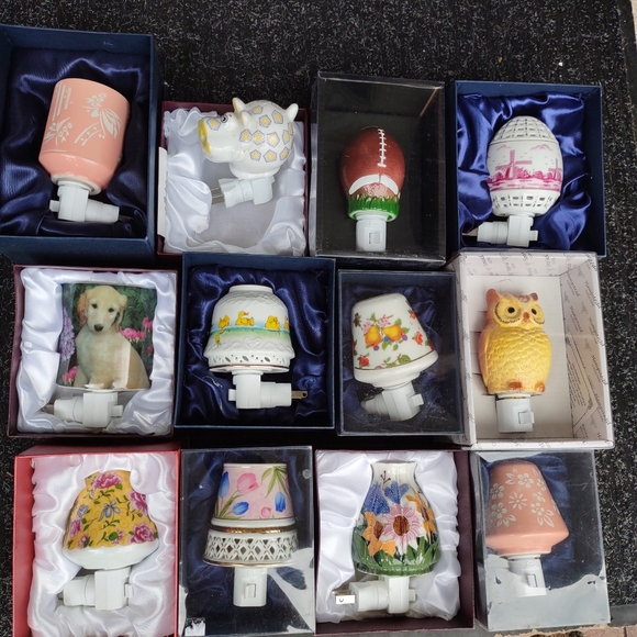 Porcelain Night Light - Picture 9 of 13